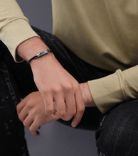 Lade das Bild in den Galerie-Viewer, PEAGB0038102_05