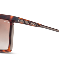 画像をギャラリービューアに読み込む, SPLP45 5609AJ_04