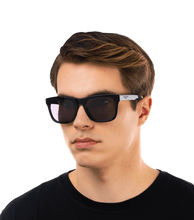 画像をギャラリービューアに読み込む, SPLE37 56700Y_03